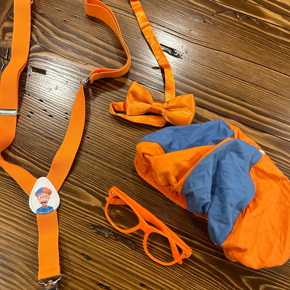 Toddler Blippi costume